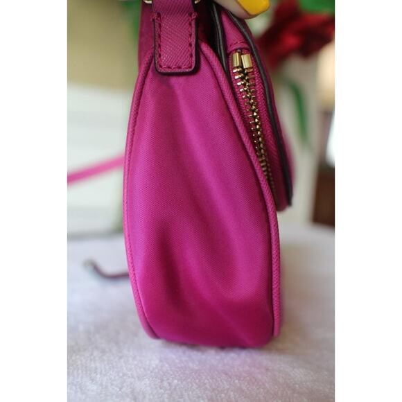 nwt Michael Kors fuschia nylon Bedford Flap Crossbody Bag (pu120 - Picture 9 of 10